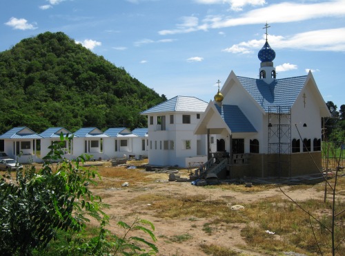 Свято-Успенский монастырь в провинции Ратчабури