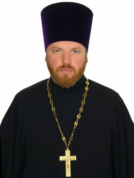 Священник Максим Брусов, настоятель Троицкого собора в городе Яхрома Дмитровского района Московской области