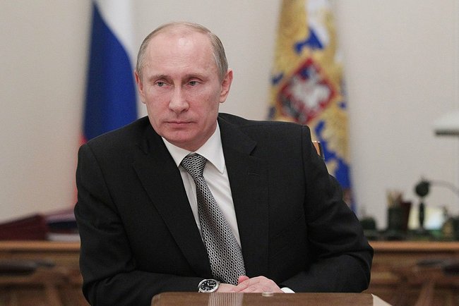 Президент Владимир Путин предложил усилить контроль за тоталитарными сектами