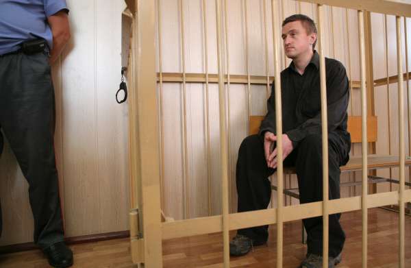 Организатор секты "Ашрам Шамбалы" Константин Руднев приговорён к 11 годам колонии строгого режима.