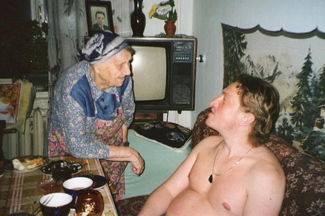 Константин Руднев со своей бабушкой