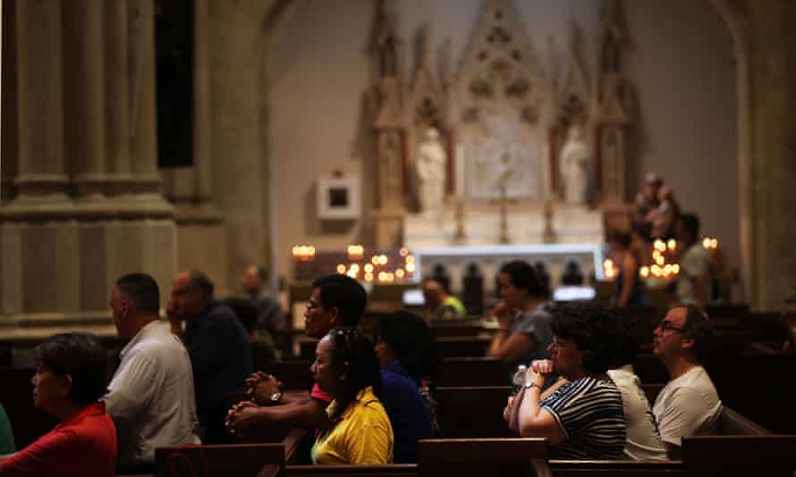 Собор Св. Патрика, Нью-Йорк. Более 150 млн. американцев является членами каких-либо религиозных организаций
