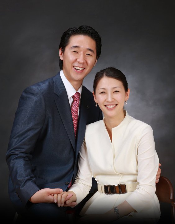 Мун Хёнг Чжин с супругой