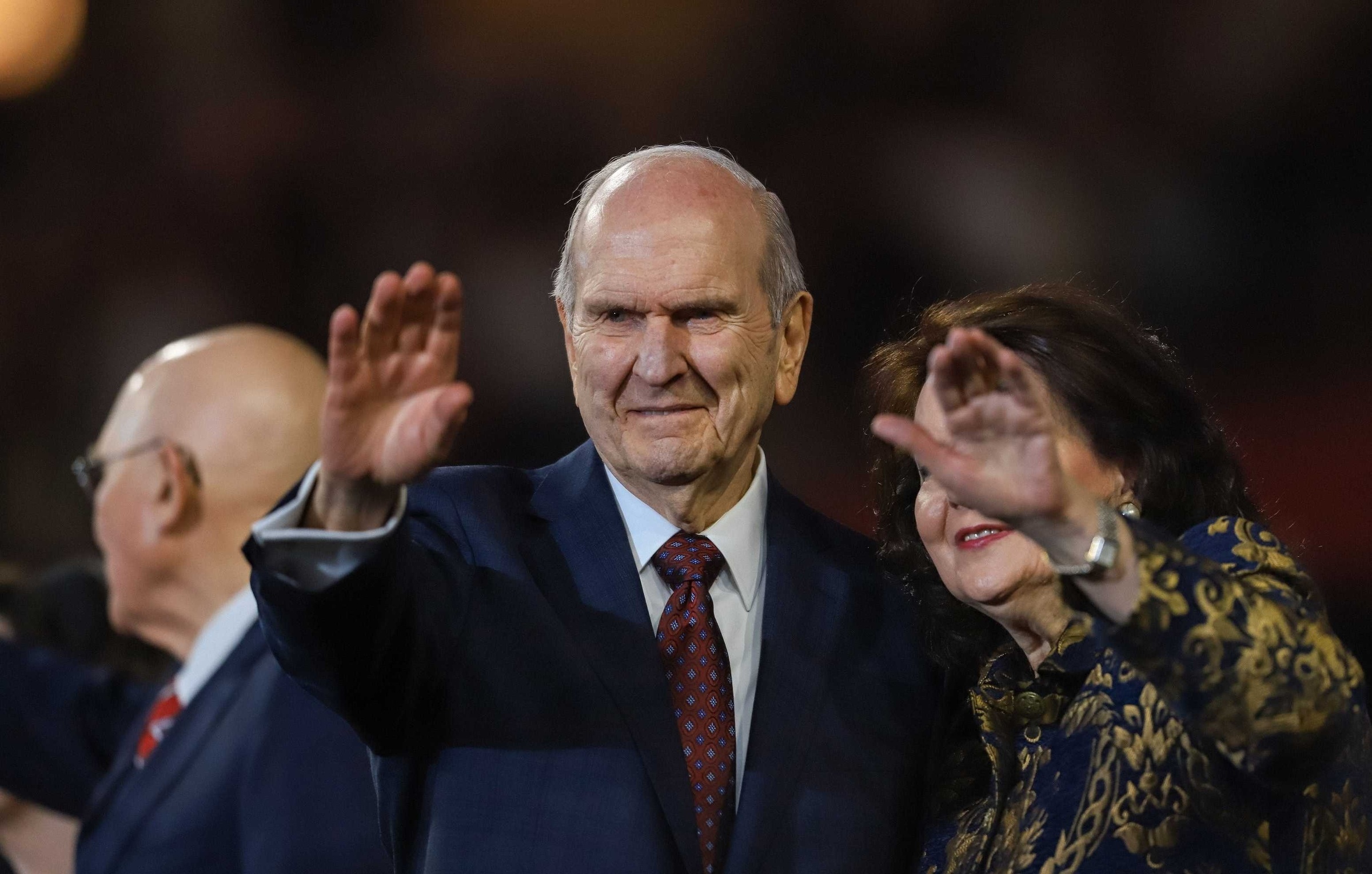 ������ �. ������� (Russell M. Nelson)