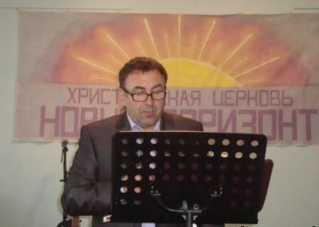 пастор Николай Алексеев