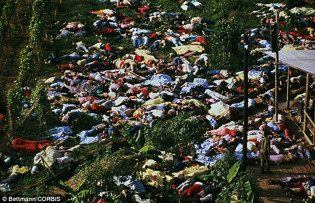 Массовое самоубийство 923 человек, членов Народного храма в Гайане в 1978 году