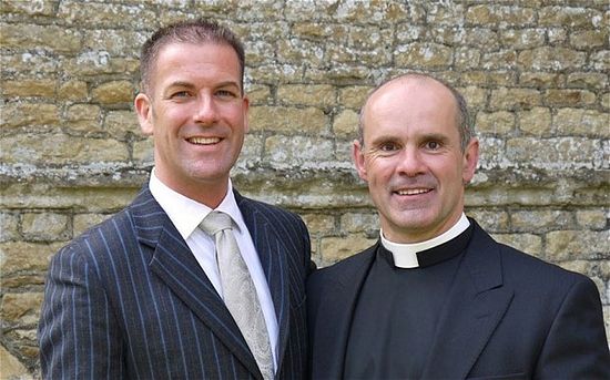 Англиканские священники-содомиты обратились в Синод с требованием легализовать однополые "браки"
